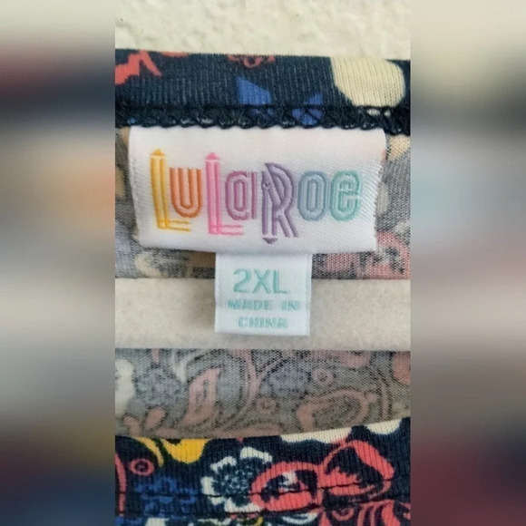 LuLaRoe Women's Sz 2XL Flower Colorful Knee Length Dress (New) - Picture 3 of 9